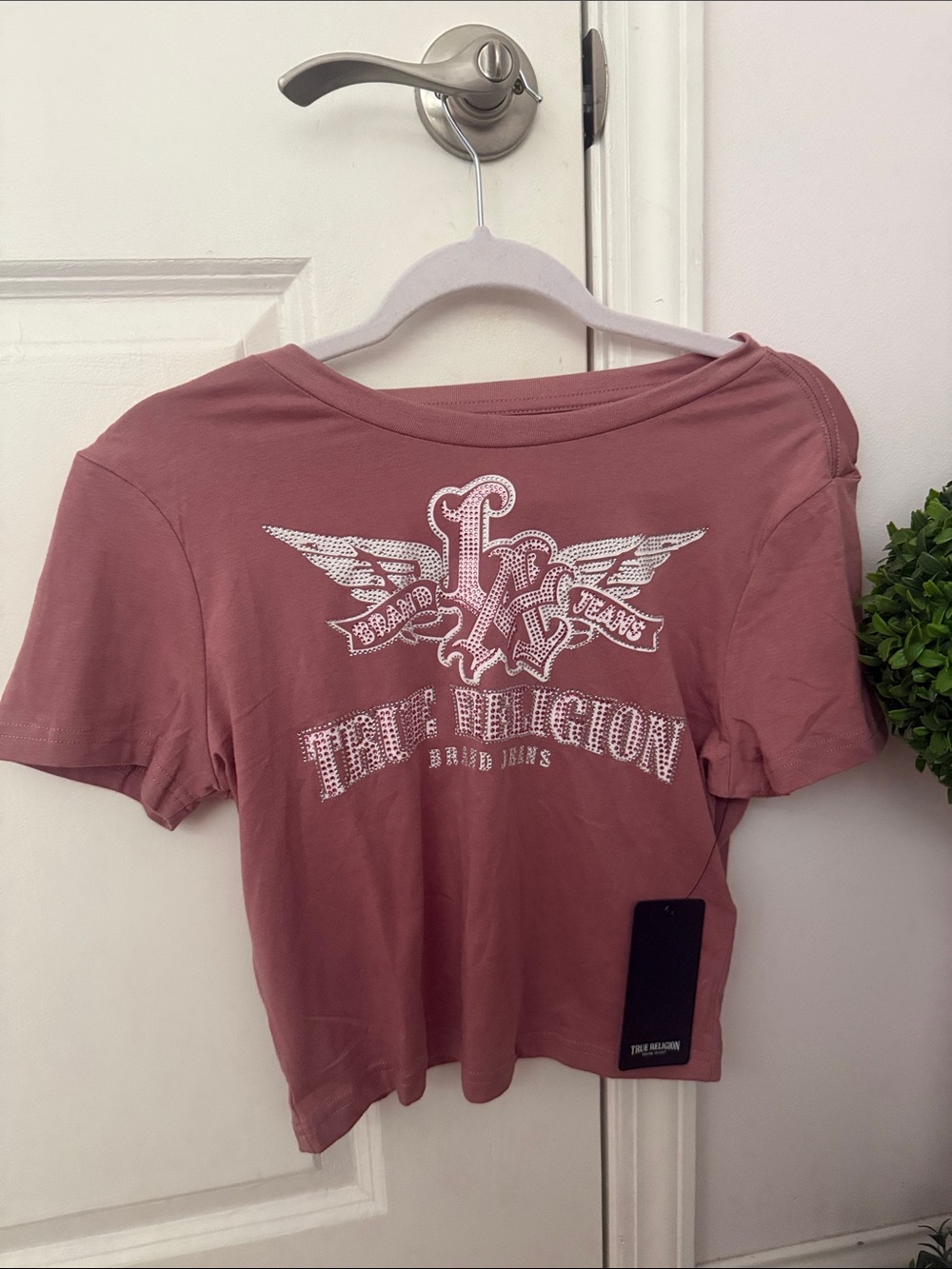 True Religion Dusty Rose Cropped Logo Tee (new with tags!)